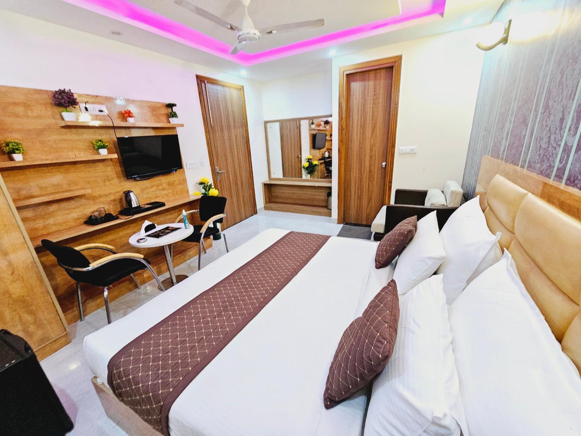 Hotel Tu Casa International Near Delhi Airport Nowe Delhi Zewnętrze zdjęcie